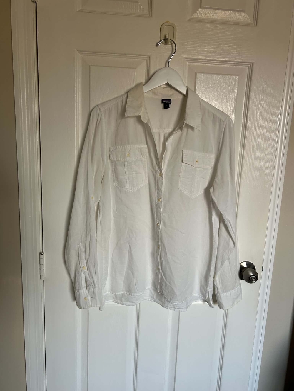 Patagonia Organic Cotton Hemp White Button Up Shirt Size L Roll Tab
